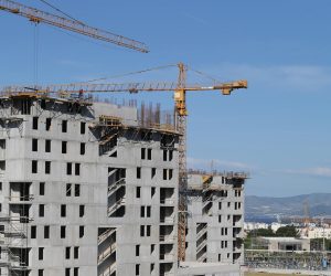 11.05.2015., Split - Gradiliste POS-stanogradnje na Kili. Stambene zgrade polako se blize svom zavrsnom obliku. r"nPhoto: Ivo Cagalj/PIXSELL