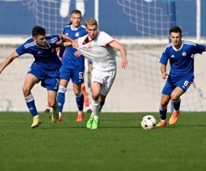 11.10.2022., Gradski stadion u Kranjcevicevoj ulici, Zagreb - UEFA Liga prvaka mladih, skupina E, 4. kolo, GNK Dinamo - Red Bull Salzburg. Anes Krdzalic, Fran Topic Photo: Marko Lukunic/PIXSELL
