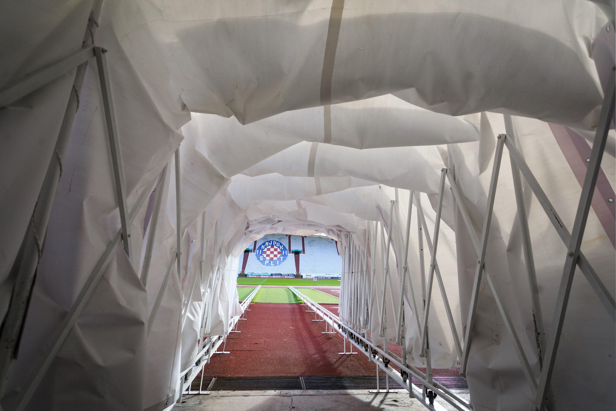 10.12.2019., Split - Izlaz na teren stadiona Poljud. Photo: Milan Sabic/PIXSELL