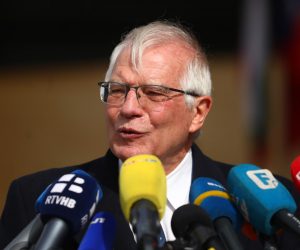 16.03.2022., Sarajevo, Bosna i Hercegovina - Posjet Visokog predstavnika EU za vanjske poslove i sigurnosnu politiku/potpredsjednika Europske komisije Josepa Borrella EUFOR bazi Butmir. Josep Borell
 Photo: Armin Durgut/PIXSELL