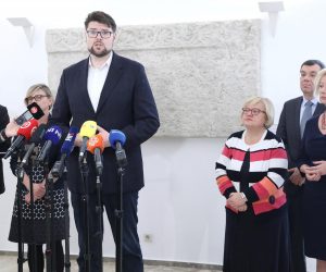 18.10.2022., Zagreb - Na konferenciji za medije odrzanoj u Saboru predstavnici oporbe objasnili su zasto nisu u sabornici za vrijeme izvjesca premijera Plenkovica. Photo: Patrik Macek/PIXSELL