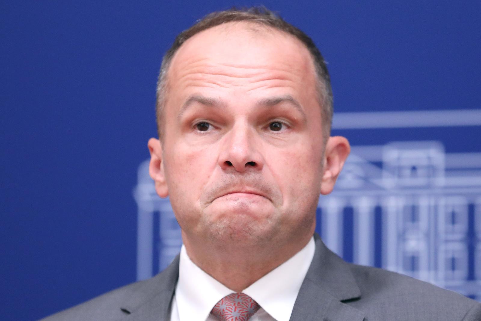 20.07.2022., Zagreb - Na konferenciji za medije Kluba zastupnika SDP-a odrzanoj u Saboru o temi "Energetska tranzicija Republike Hrvatske" govorili su Sinisa Hajdas Doncic i Mihael Zmajlovic.

 Photo: Patrik Macek/PIXSELL