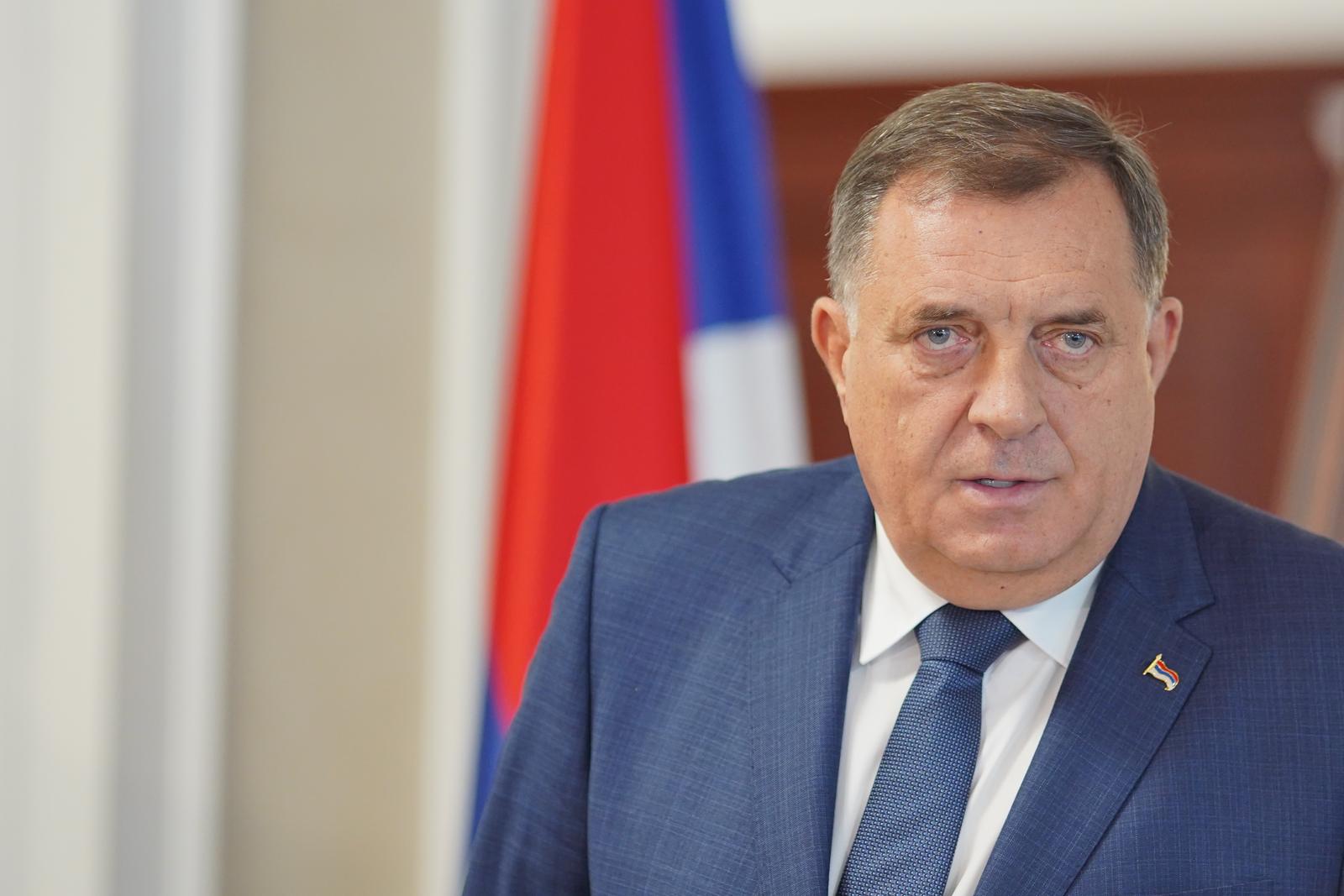 21.10.2022., Banja Luka, Bosna i Hercegovina - Srpski clan Predsjednistva BiH Milorad Dodik odrzao je konferenciju za medije u Administrativnom centru Vlade Republike Srpske na kojoj je svoje pristalice pozva na prosvjed 25. listopada. Photo: Dejan Rakita/PIXSELL