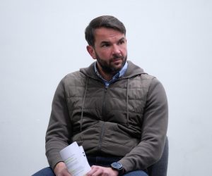 22.02.2022., Zagreb - U DVD-u Jakusevac odrzana je tribina “Deponij Jakusevec - brdo smeca” o problemu otpada na Jakusevcu. Tribina je izazvala veliko zanimanje gradana, a medu okupljenima bili su i Davor Bernardic te Slaven Dobrovic. Iz gradske vlasti nije bilo predstavnika. Photo: Slaven Branislav Babic/PIXSELL