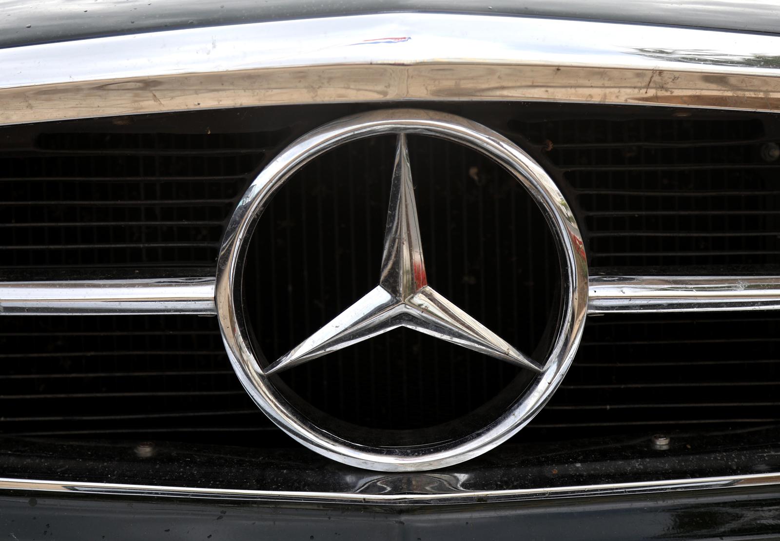 24.05.2022.,Sibenik-Minhenska podruznica kluba Mercedes-Benz SL Club Pagode e.V. organizirala je dolazak 17 automobila na sibensku rivu.Ovi vrijedni oldtimeri a radi se o Mercedes-Benz 230 SL, 250 SL, 280 SL koji su se proizvodili od 1963. do 1971.
 Photo: Dusko Jaramaz/PIXSELL