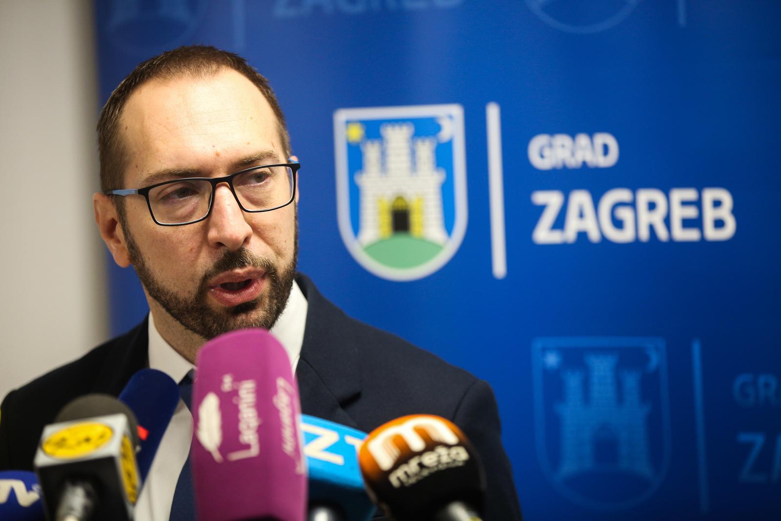 25.10.2022. Zagreb - Gradonacelnik Grada Zagreba Tomislav Tomasevic otvorio je novi Centar za sistematske preglede koji se nalazi u sklopu Doma zdravlja Zagreb Centar u Marticevoj ulici. Nakon otvorenja odrzao je redovnu konferenciju za medije Photo: Zeljko Hladika/PIXSELL