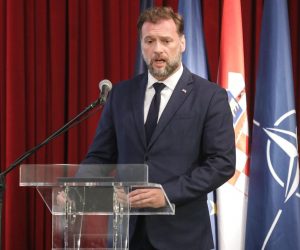 26.09.2022., Zagreb - U nazocnosti nacelnika stozer HV, admirala Roberta Hranja, ministra Obrane Maria Banozica te izaslanika predsjednika RH Dragutina Lozancica, u Ministarstvu obrane RH svecano obiljezena 31. obljetnica Glavnog stozera OSRH, kojom prilikom su istaknutim djelatnicima dodjeljene nagrade i priznanja.     Photo: Robert Anic/PIXSELL