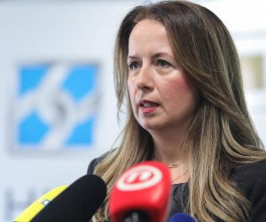 28.09.2022., Zagreb - U prostorijama HUP-a, u organizaciji EY Hrvatska, Hrvatske udruge banaka te Hrvatske udruge poslodavaca odrzala se konferencija Odrzivo financiranje: medjusobna ocekivanja financijskog i realnog sektora. Irena Weber.  Photo: Tomislav  Miletic/PIXSELL