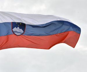 29.05.2019., Sibenik - Drzavna zastava Republike Slovenije.rPhoto: Hrvoje Jelavic/PIXSELL