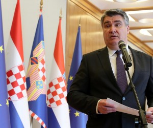 29.09.2022., Zagreb - Predsjednik Republike i vrhovni zapovjednik Oruzanih snaga Republike Hrvatske Zoran Milanovic uprilicio je prijam u prigodi obiljezavanja Dana policije na kojem je urucio odlikovanja aktivnim i umirovljenim djelatnicima Ministarstva unutarnjih poslova Republike Hrvatske te Policijskoj postaji Omis. Predsjednik Zoran Milanovic nakon prijema okupljenim medijima dao je izjave. Photo: Goran Stanzl/PIXSELL
