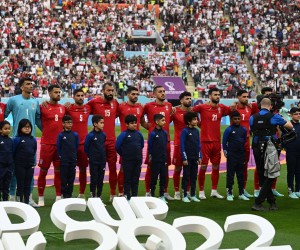 Fussball, Herren, Saison 2022/23, WM in Katar, Gruppe B 1. Spieltag, England - Iran im Khalifa International Stadium in Ar-Rayyan, die Spieler des Iran singen aus Protest die eigenen Hymne nicht mit, 21.11. 2022, *** Football, men, 2022 23 season, World Cup in Qatar, Group B 1 matchday , England Iran at Khalifa International Stadium in Ar Rayyan, Iran players do not sing along with their own anthem in protest, 21 11 2022, Copyright: xMatthiasxKochx