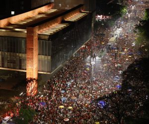 epa10276317 Thousands of supporters of the Brazilian presidential candidate Luiz Inacio Lula da Silva celebrate the results of the second round of presidential elections, at the Paulista Avenue in Sao Paulo, Brazil, 30 October 2022. Former President Luiz Inácio Lula da Silva won the second round of the presidential elections in Brazil with 50.83 percent of the vote, against the 49.17 percent obtained by the current president, Jair Bolsonaro, with 98.81 percent of the ballot boxes counted.  EPA/Fernando Bizerra