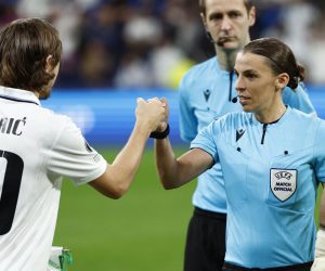 epa10281880 French referee Stephanie Frappart (R) and Real Madrid's Luka Modric (L) react ahead of the UEFA Champions League group F soccer match between Real Madrid and Celtic Glasgow held at Santiago Bernabeu stadium in Madrid, Spain, 02 November 2022.  EPA/RODRIGO JIMENEZ
