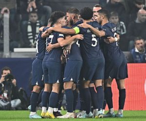 epa10282401 PSG's Kylian Mbappe celebrates with teammates after scoring the 0-1 goal during the UEFA Champions League group H soccer match between Juventus FC and Paris Saint Germain, in Turin, Italy, 02 November 2022.  EPA/ALESSANDRO DI MARCO
