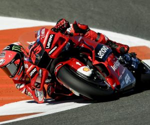 epa10287711 Moto GP rider Francesco Bagnaia of Italy in action during the official training session at Ricardo Tormo Circuit in Cheste, Valencia, 05 November 2022. Comunidad Valenciana Motorciclyng Grand Prix, the last Grand Prix of the season, runs on 06 November 2022.  EPA/BIEL ALINO