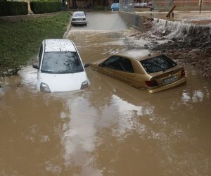 epa10301363 View of a flooded street after heavy rains in Aldaia, Valencia, eastern Spain, 12 November 2022.  EPA/Kai FORSTERLING