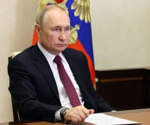 epa10320230 Russian President Vladimir Putin takes part via videoconference in a ceremony to raise the Russian national flag on the Ural nuclear-powered icebreaker and to launch the Yakutia nuclear-powered icebreaker, at the Novo-Ogaryovo state residence, outside Moscow, Russia, 22 November 2022.  EPA/MIKHAIL METZEL/KREMLIN POOL/SPUTNIK / POOL MANDATORY CREDIT