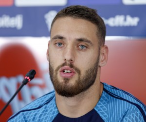Doha, 29.11.2022 - Konferencija za medije Hrvatske nogometne reprezentacije u trening kampu Al Ersal 3 u Dohi. Na slici Nikola Vlašić. 
foto HINA/ Damir SENČAR/ ds