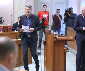 02.11.2022., Zagreb - Sabor 12. sjednicu nastavlja iznosenjem zastupnickih stajalista nakon kojih slijedi izjasnjavanje o amandmanima podnesenim na prijedlog rebalansa proracuna. Photo: Patrik Macek/PIXSELL