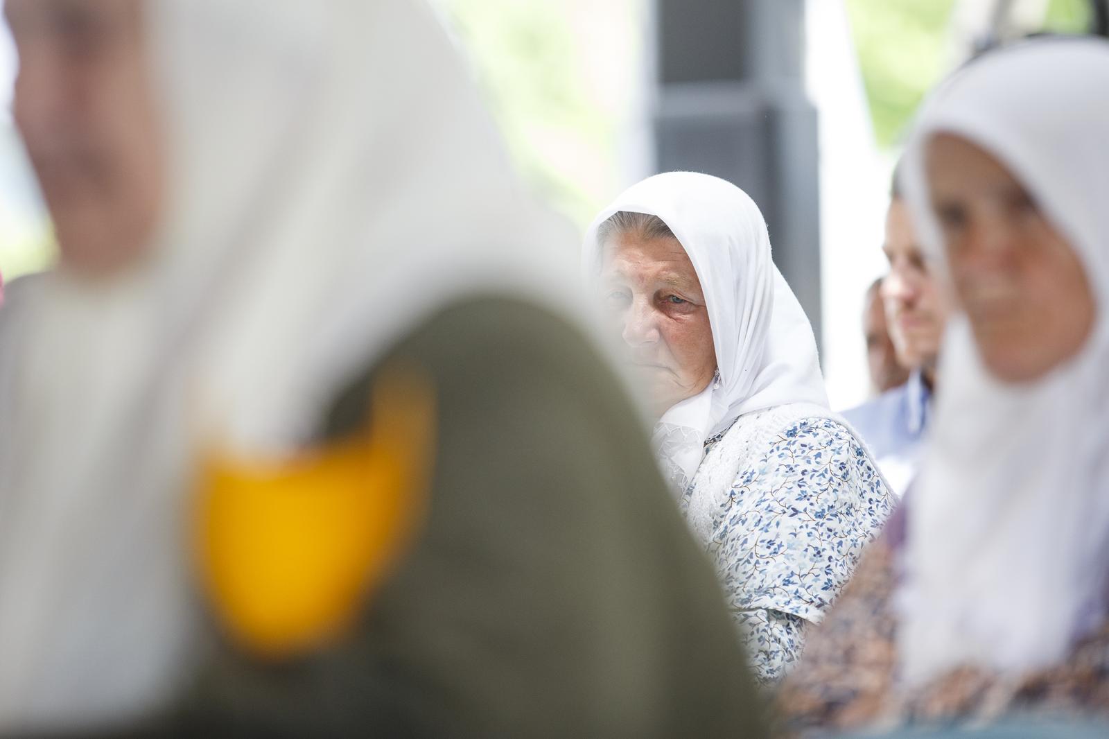 08.06.2021., Potocari, Bosna i Hercegovina - Uoci presude Ratku Mladicu u Potocarima okupile su se Majke Srebrenice gdje ce i pratiti presudu. Prvostupanjskom presudom Mladic je proglasen krivim za deset od 11 tocaka optuznice Tuzilastva u Hagu. Sudjenje pocinje u 15 sati. Photo: Armin Durgut/PIXSELL