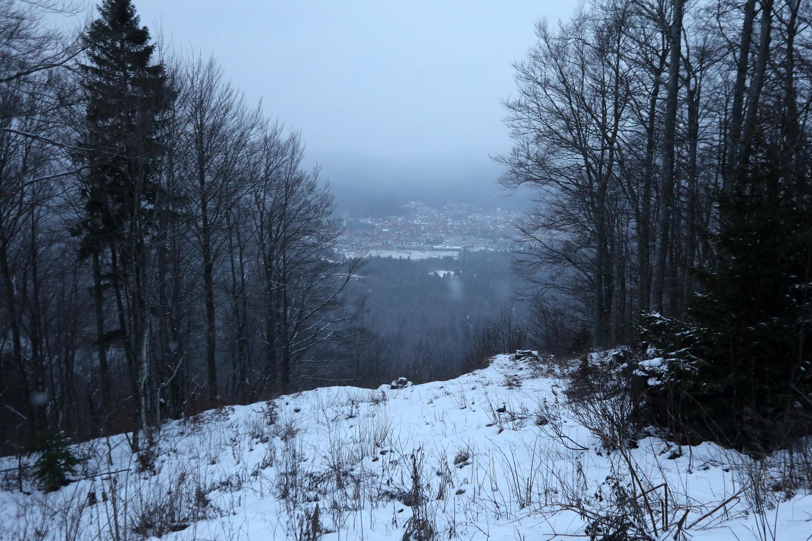 08.12.2021., Mrkopalj - Kako se Gorski kotar priprema za skijasku sezonu. Skijaliste Petehovac iznad Delnica.
Photo: Goran Kovacic/PIXSELL Photo: Goran Kovacic/PIXSELL