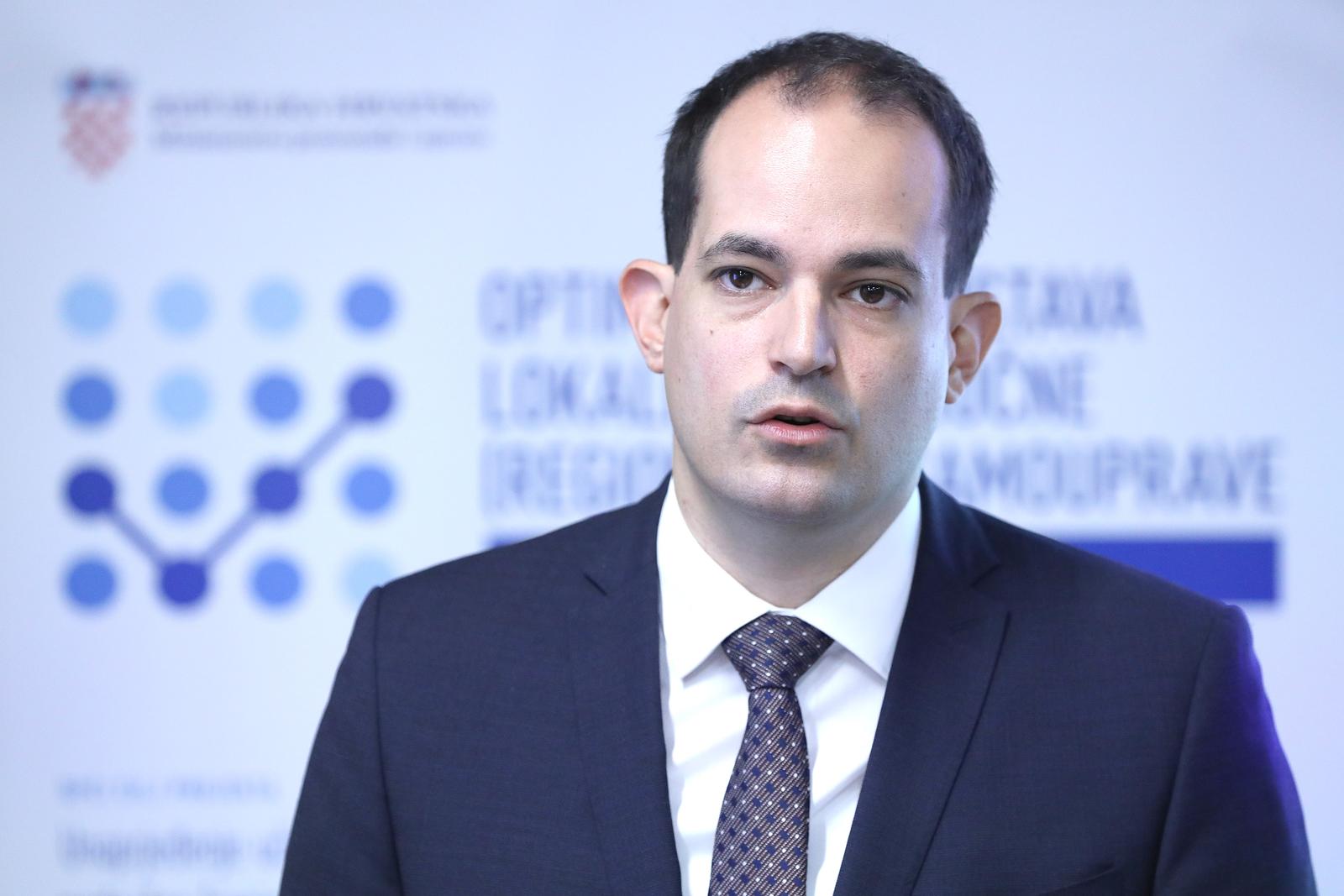10.10.2022., Zagreb - U Wespa Spacesu otvorena je pocetna konferencija projekta "Optimizacija sustava lokalne i podrucne (regionalne) samouprave". Jedan od kljucnih ciljeva projekta je izrada Jedinstvenog informacijskog sustava za prikupljanje i pohranu podataka o jedinicama lokalne i podrucne (regionalne) samouprave. Na konferenciji je sudjelovao ministar pravosudja i uprave Ivan Malenica. Photo: Patrik Macek/PIXSELL