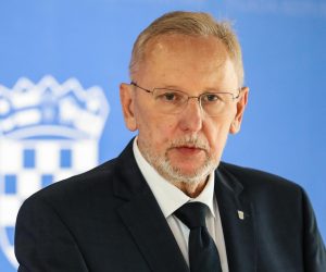 10.11.2022,Zagreb,NSK -  Redovna sjednica Vlade RH.Izjava ministra Davora Bozinovica nakon sjednice.  Photo: Jurica Galoic/PIXSELL