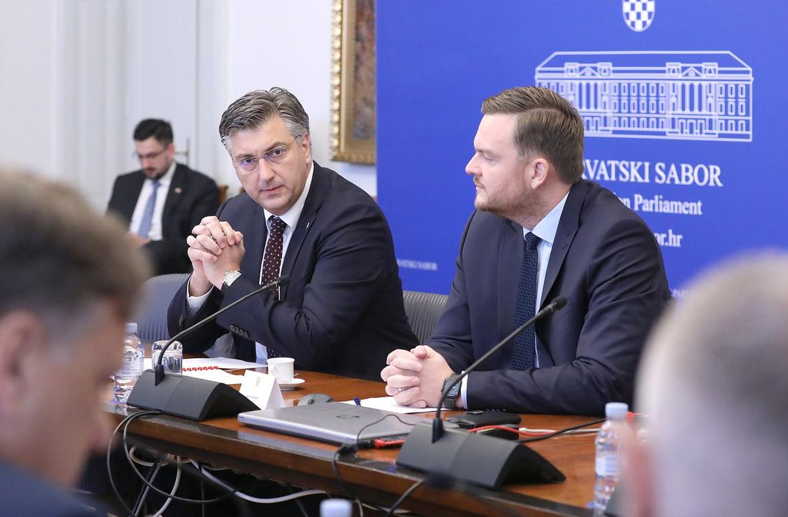 14.07.2022., Zagreb - Odbor za financije i drzavni proracun na svojoj 54. sjednici raspravlja o prijedlogu za iskazivanje povjerenja Marku Primorcu za obavljanje duznosti ministra financija u Vladi RH. Predsjednik Vlade Andrej Plenkovic i Marko Primorac Photo: Patrik Macek/PIXSELL