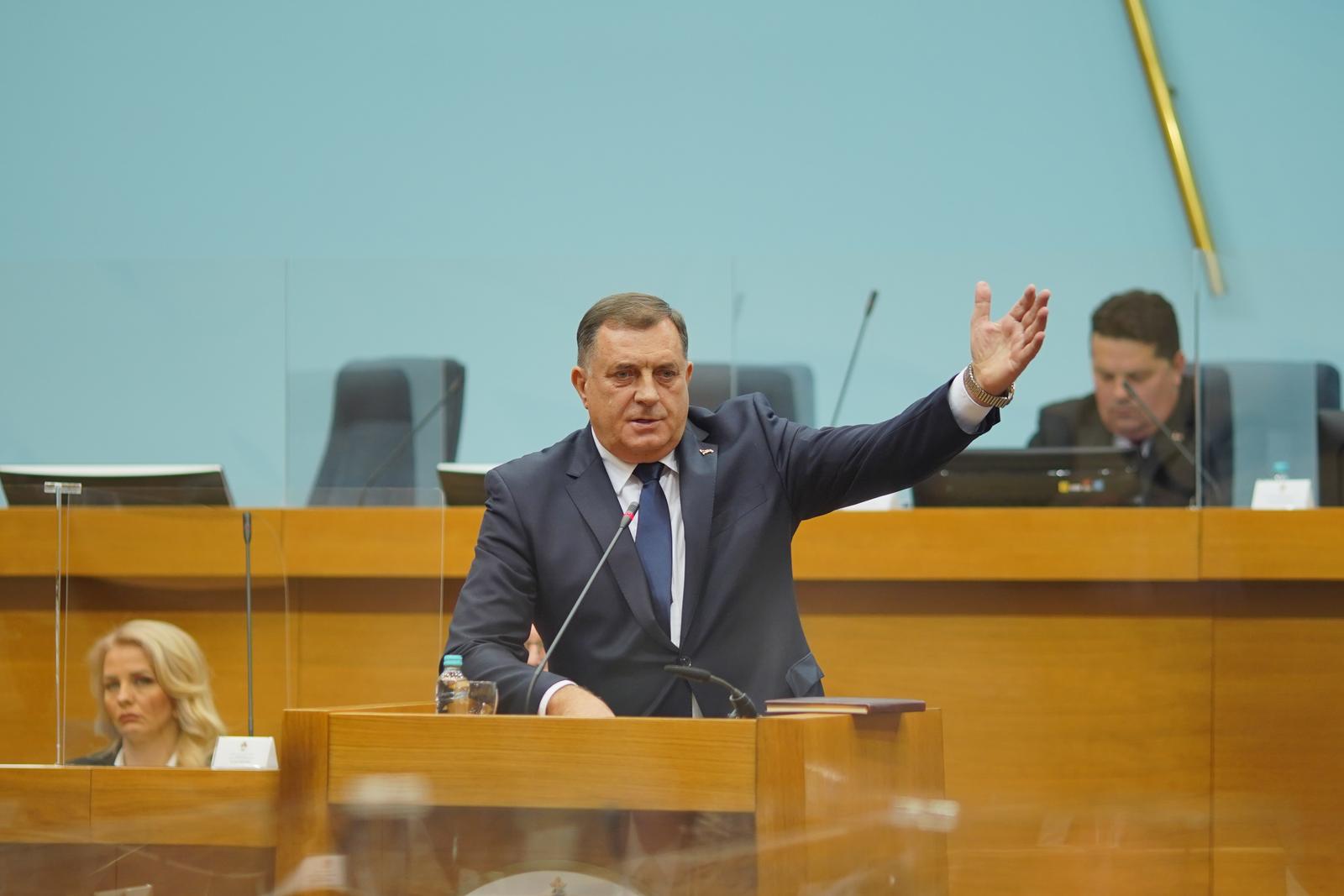 15.11.2022., Banja Luka, Bosna i Hercegovina - Milorad Dodik i Zeljka Cvijanovic polozili su zakletve u Narodnoj skupstini RS, Dodik za Predsjednika RS, a Cvijanovic za srpskog clana Predsjednistva BiH. Photo: Dejan Rakita/PIXSELL