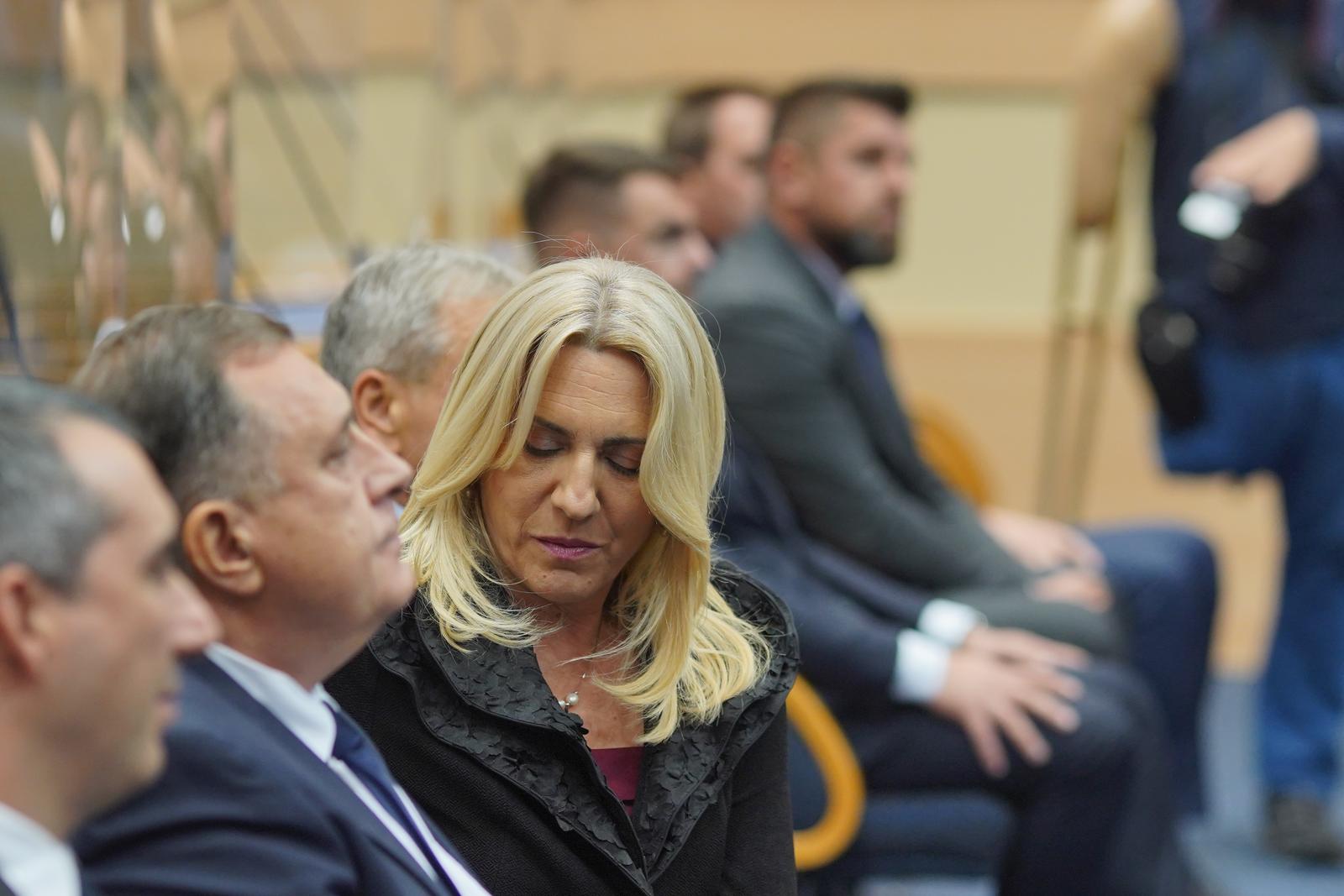 15.11.2022., Banja Luka, Bosna i Hercegovina - Milorad Dodik i Zeljka Cvijanovic polozili su zakletve u Narodnoj skupstini RS, Dodik za Predsjednika RS, a Cvijanovic za srpskog clana Predsjednistva BiH. Photo: Dejan Rakita/PIXSELL