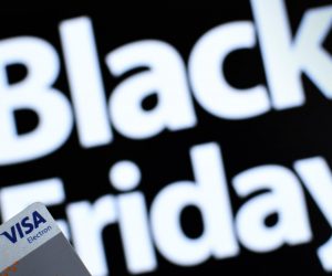 21.11.2021., Zagreb - Uskoro počinje 'Black Friday' (Crni petak) ludnica. Rijec je o danima kada su veliki popusti u gotovo svim trgovinama što privlaci veliki broj građana na potrosnju novca.
 Photo: Zoe Sarlija/PIXSELL