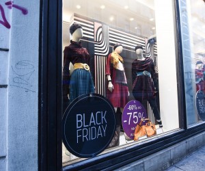 21.11.2021., Zagreb - Poceli Black Friday popusti.

 Photo: Neva Zganec/PIXSELL