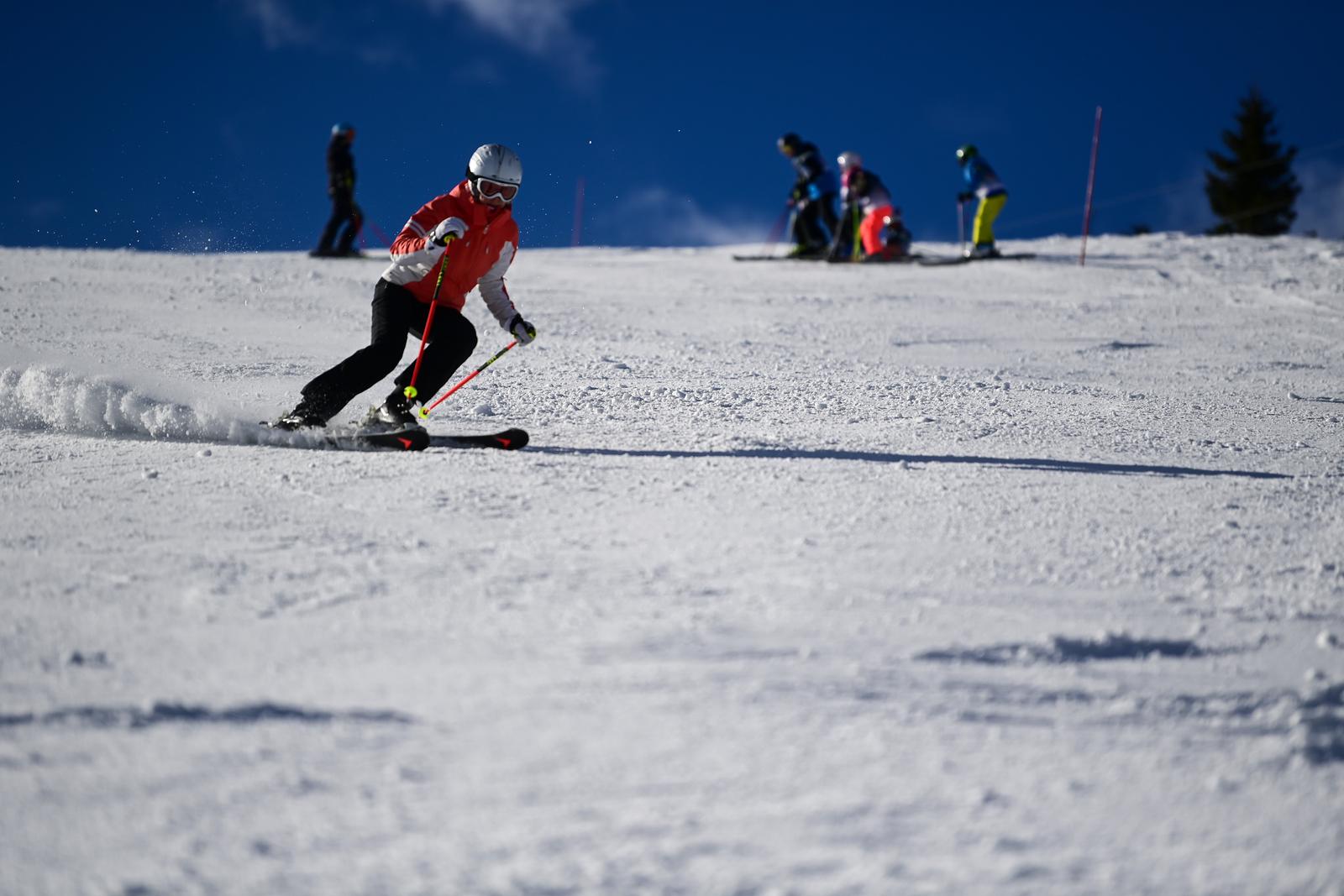 23.02.2022., Soriska planina, Slovenija - Soriska planina skijaliste iznad Bohinjske bistrice privuklo je velik broj skijasa iz Slovenije koji imaju skolske praznike isto kao i mi u Hrvatskoj. Nazalost medju brojnim posjetiteljima goste iz Hrvatske se moze nabrojati na prste jedne ruke. Photo: Igor Soban/PIXSELL