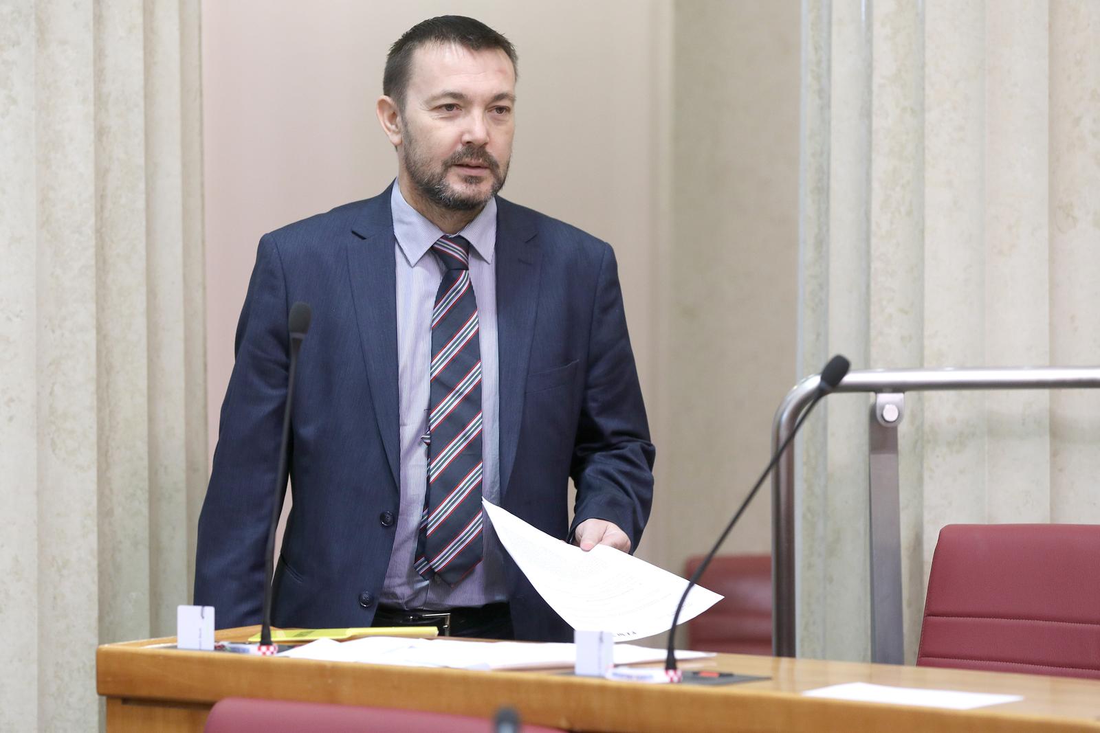 23.09.2022., Zagreb - Sabor 12. sjednicu nastavlja raspravom o podnesenim amandmanima nakon koje ce biti provedena rasprava o Prijedlogu zakona o gnojidbenim proizvodima. Arsen Bauk  Photo: Patrik Macek/PIXSELL