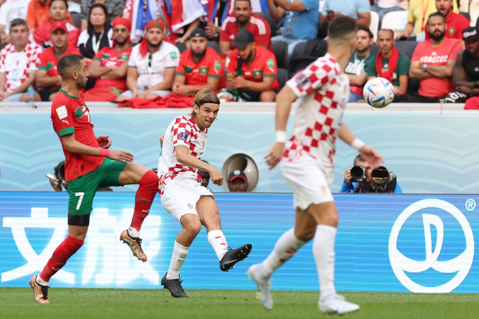23.11.2022., stadion Al Bayt, Al Khor, Katar - FIFA Svjetsko prvenstvo, skupina F, 1. kolo, Maroko - Hrvatska. Borna Sosa Photo: Goran Stanzl/PIXSELL