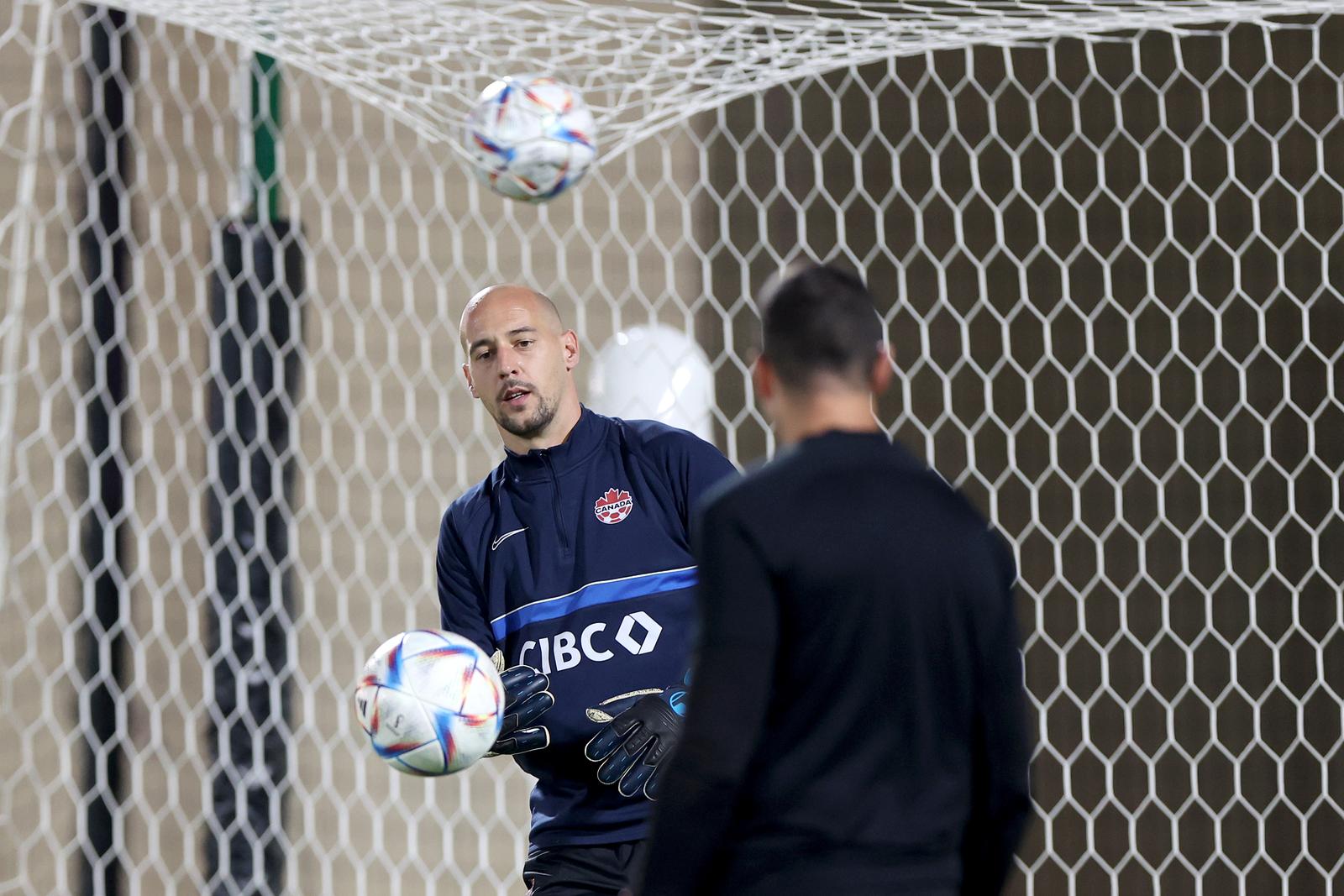 25.11.2022., Doha, Katar - FIFA Svjetsko prvenstvo Katar 2022. Trening kanadske nogometne reprezentacije na Umm Salal SC trening centru u Dohi na Svjetskom prvenstvu u Kataru. Golman Milan Borjan. Photo: Igor Kralj/PIXSELL