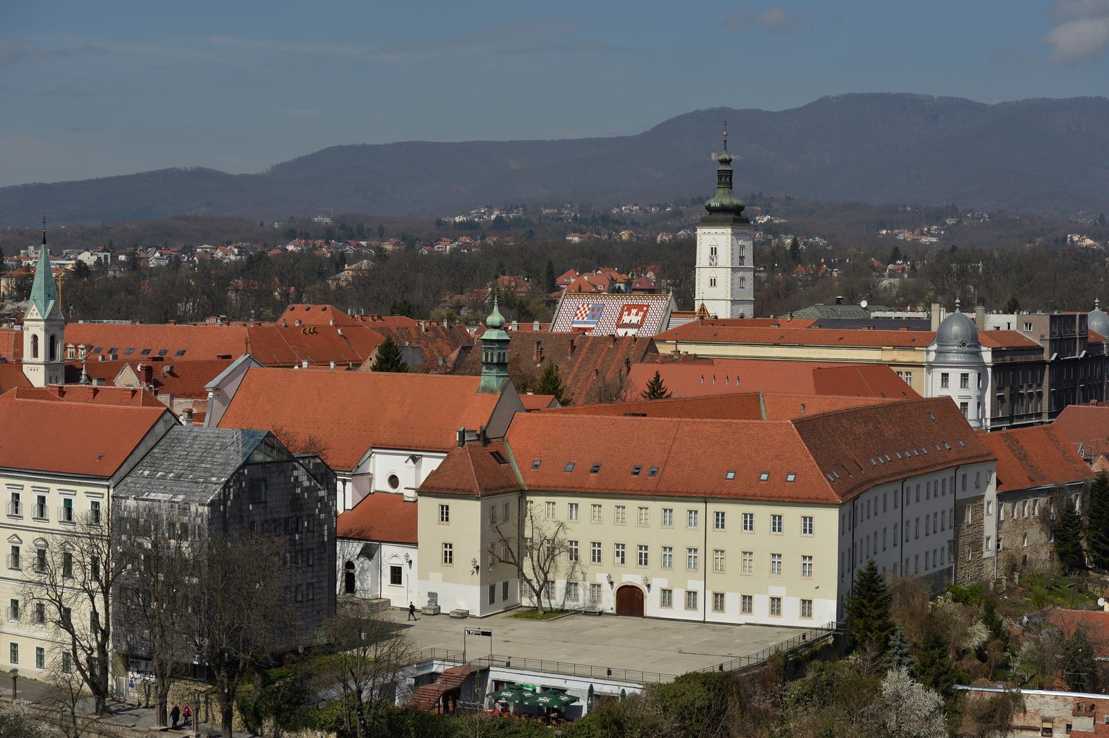 26.03.2015., Zagreb - Pogled s Zagreb Eye vidikovca na gradske znamenitosti i ustanove. Plato Gradec. "n"nPhoto: Marko Lukunic/PIXSELL