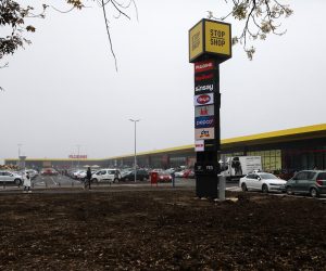 27.10.2022. Velika Gorica- U Velikoj Gorici svecano je otvoren STOP SHOP retail park Photo: Zeljko Hladika/PIXSELL