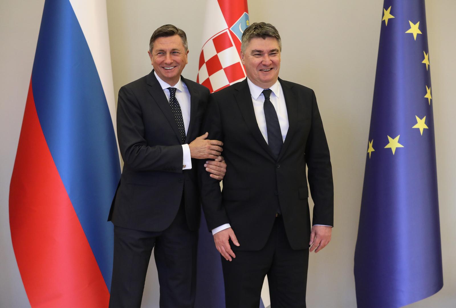 28.11.2022.,Zagreb, Pantovcak, Ured predsjednika RH, sastanak predsjednika Republike Zorana Milanovica i predsjednika Republike Slovenije Boruta Pahora, zajednicko fotografiranje prije pocetka sastanka  Photo: Robert Anic/PIXSELL