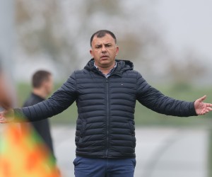 31.10.2022., Gradski stadion, Velika Gorica - SuperSport HNL, 15. kolo, HNK Gorica - NK Slaven Belupo. Trener HNK Gorica Igor Angelovski. Photo: Luka Stanzl/PIXSELL