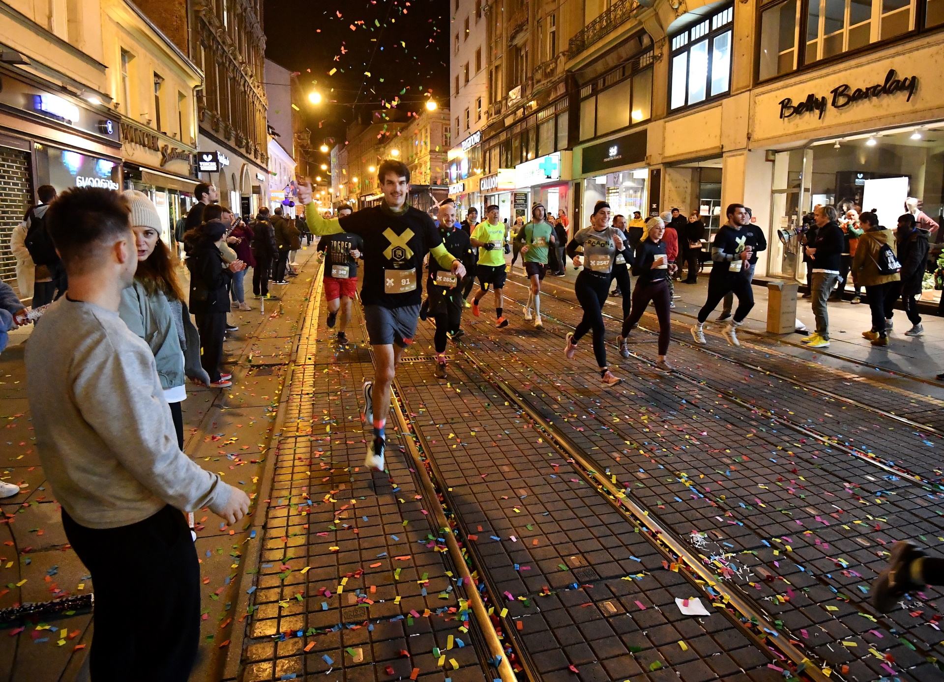 07.11.2021., Zagrab - Nocna atletska utrka 10. Zagrebacki nocni cener. 
Photo: Marko Lukunic/PIXSELL