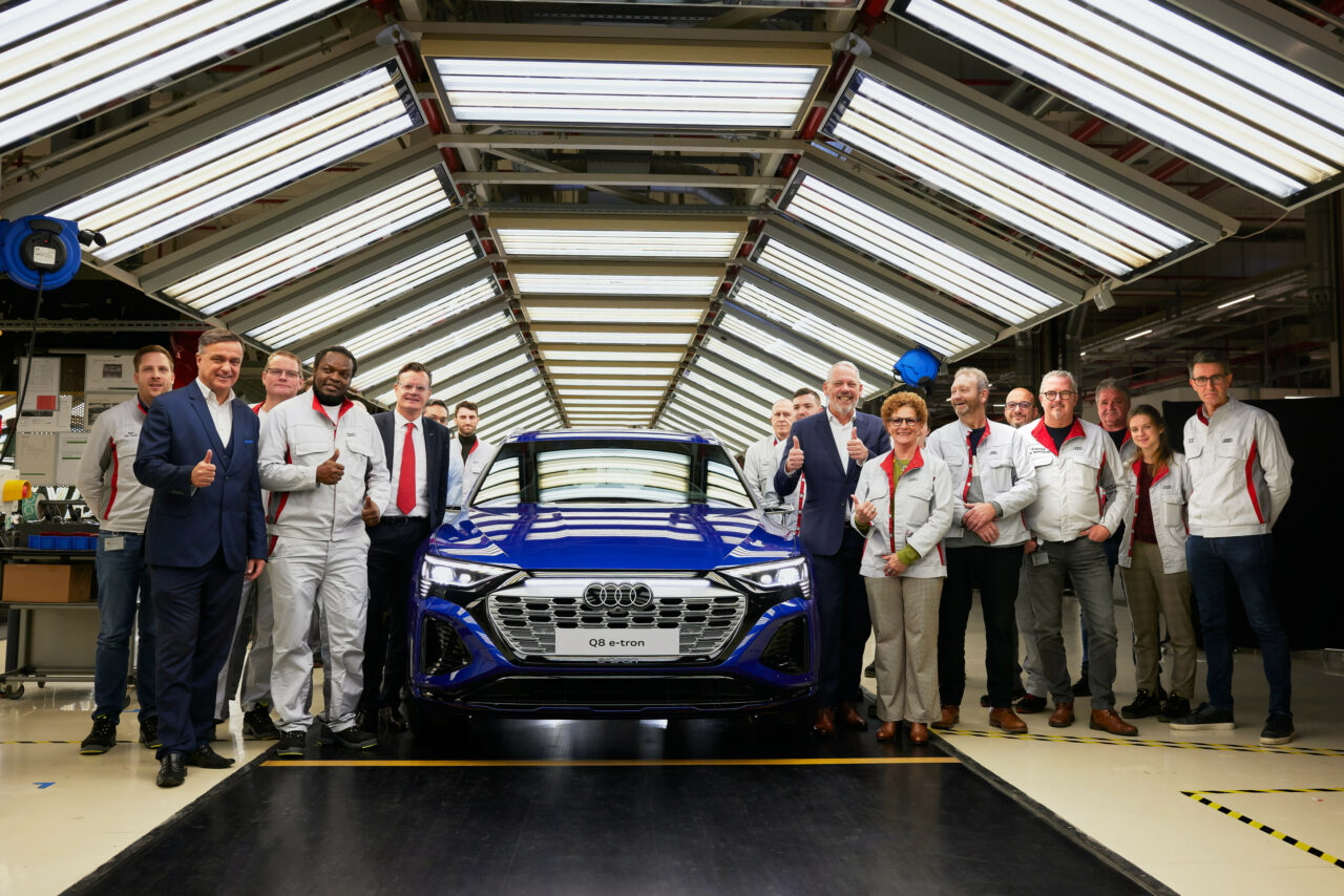 Audi Brussels CEO Volker Germann and the entire team are delighted to present the first Audi Q8 e-tron.