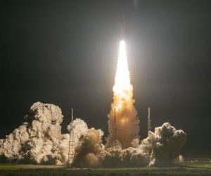 epa10307985 A handout photo made available by NASA shows NASA's Space Launch System rocket carrying the Orion spacecraft launching on the Artemis I flight test, from Launch Complex 39B at NASA's Kennedy Space Center in Florida, USA, 16 November 2022. NASA's Artemis I mission is the first integrated flight test of the agency's deep space exploration systems: the Orion spacecraft, Space Launch System (SLS) rocket, and ground systems.  EPA/NASA / BILL INGALLS / HANDOUT MANDATORY CREDIT HANDOUT EDITORIAL USE ONLY/NO SALES