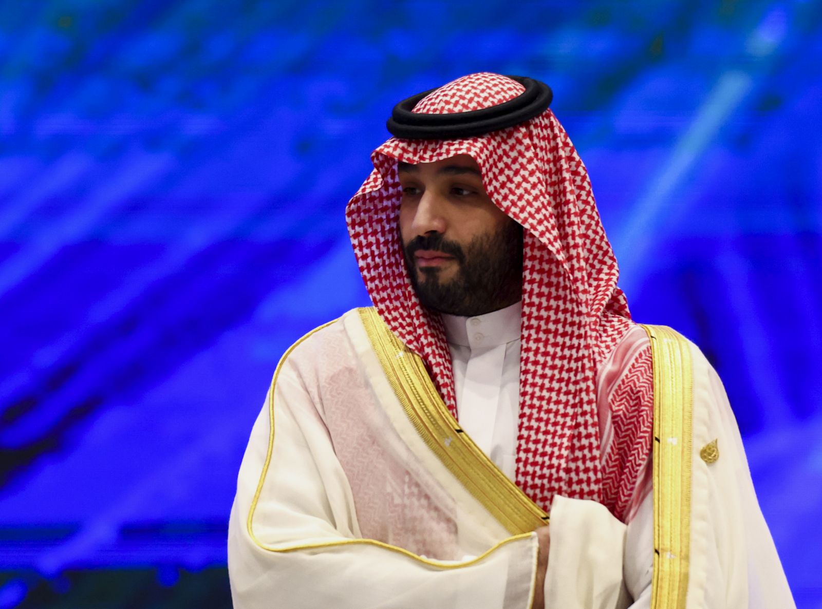 epa10312247 Saudi Crown Prince Mohammed bin Salman attends an APEC Leader's Informal Dialogue with Guests during the Asia-Pacific Economic Cooperation (APEC) Summit 2022, in Bangkok, Thailand, 18 November 2022.  EPA/ATHIT PERAWONGMETHA / POOL