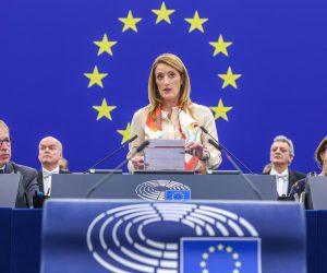 epa10322670 European Parliament President Roberta Metsola gives a statement before a session on 'Eliminating violence against Women', at the European Parliament in Strasbourg, France, 23 November 2022.  EPA/JULIEN WARNAND