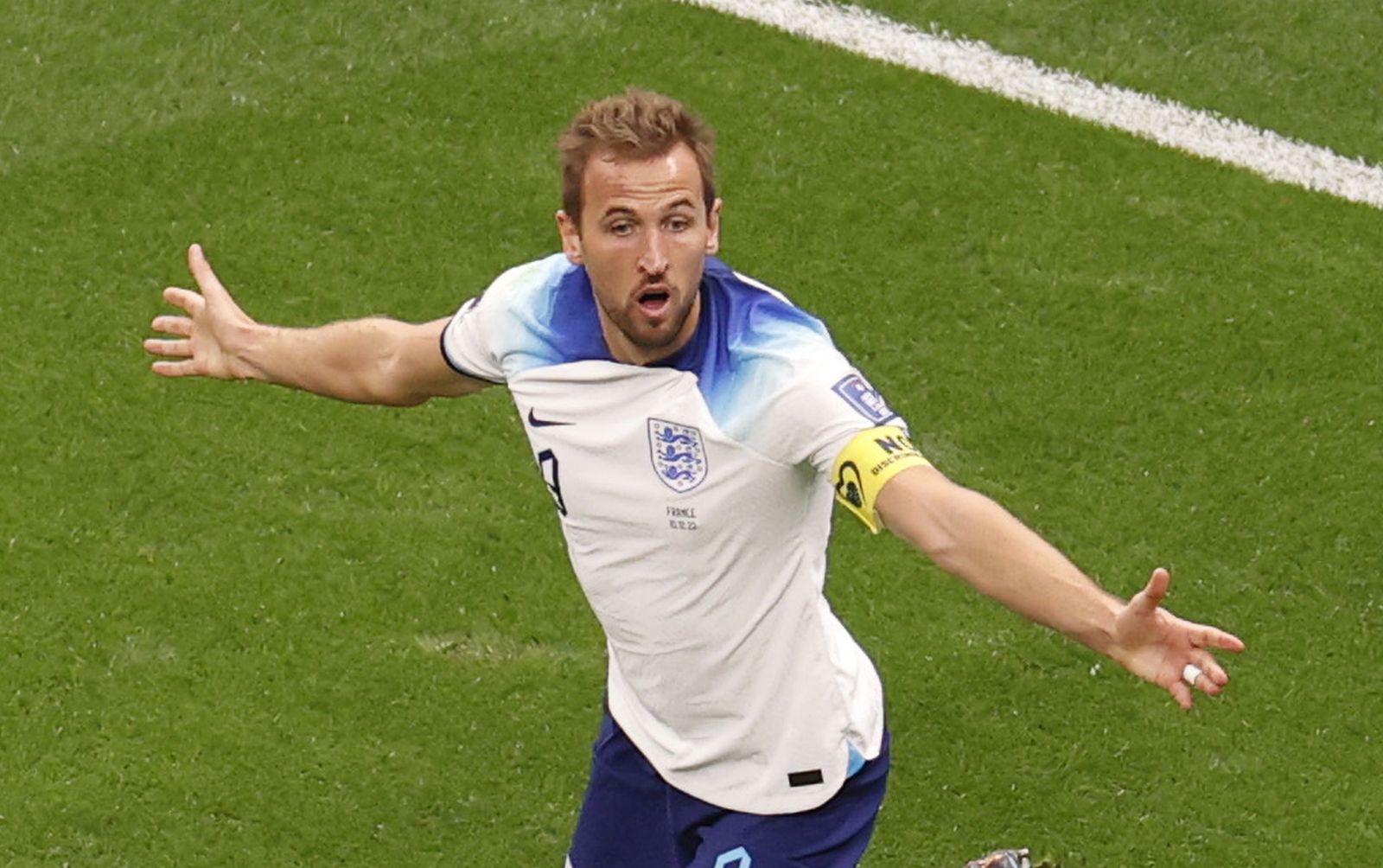epa10359968 Harry Kane of England reacts during the FIFA World Cup 2022 quarter final soccer match between England and France at Al Bayt Stadium in Al Khor, Qatar, 10 December 2022.  EPA/Rungroj Yongrit