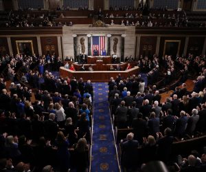 epaselect epa10376000 Ukrainian President Volodymyr Zelensky delivers an address to a joint meeting of the United States Congress in the House of Representatives chamber on Capitol Hill in Washington DC, USA, 21 December 2022. Zelensky is on his first known foreign trip since Russia invaded Ukraine more than 300 days ago, travelling to the US on a high-stakes visit to secure support for his war effort.  EPA/MICHAEL REYNOLDS