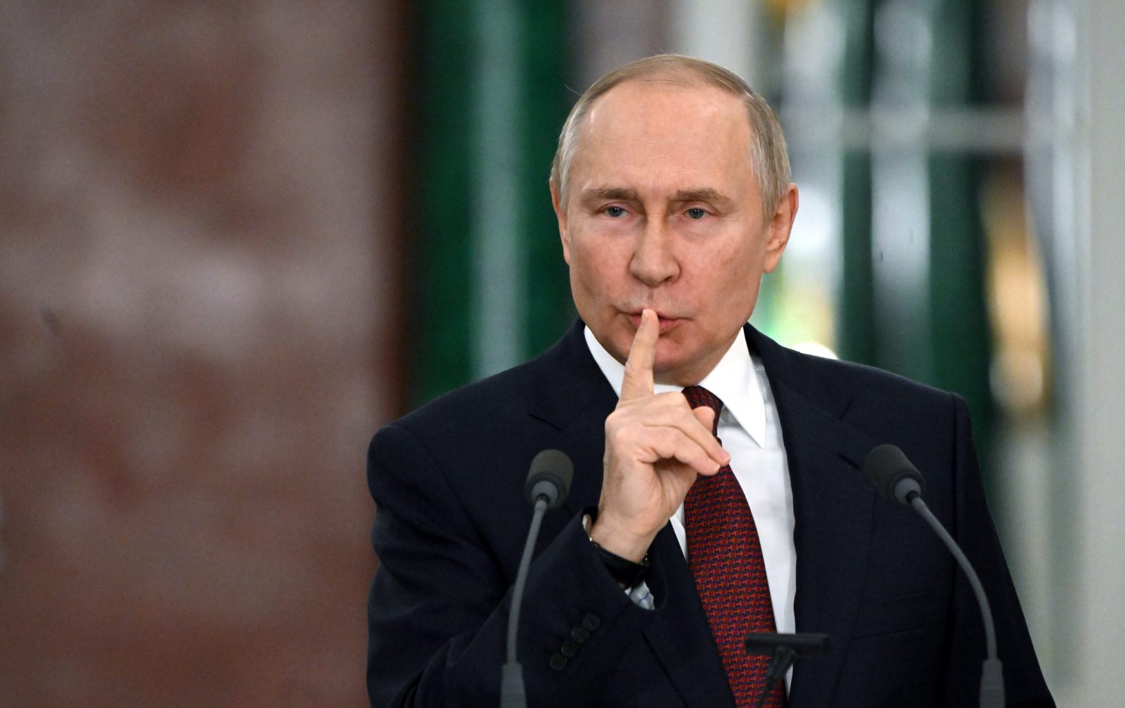 epa10376591 Russian President Vladimir Putin attends a news conference following a meeting of the State Council on implementing the youth policy in current conditions, at the Kremlin in Moscow, Russia, 22 December 2022.  EPA/SERGEY GUNEEVSPUTNIK/KREMLIN / POOL MANDATORY CREDIT