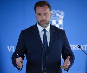 Zagreb,29.12.2022- Redovita sjednica Vlade RH .Na slici Mario Banožić daje izjavu za medije nakon sjednice Vlade.foto HINA/ Tomislav Pavlek/ tp