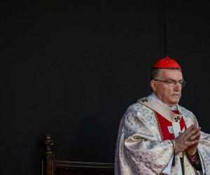 01.11.2022,Zagreb - Na svetkovinu Svih svetih sredisnje euharistijsko slavlje  i molitvu za pokojne na zagrebackome groblju Mirogoju predvodio je zagrebacki nadbiskup, kardinal Josip Bozanic.
  Photo: Jurica Galoic/PIXSELL